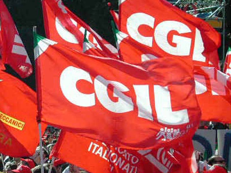 cgil-bandiere1