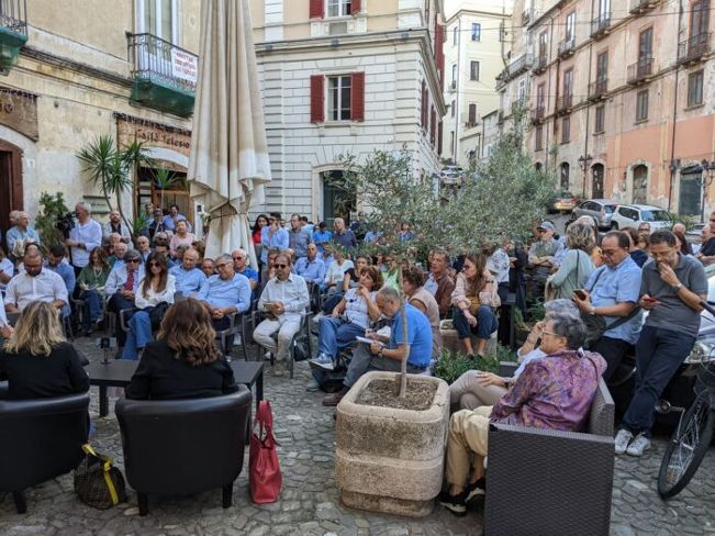 conferenza Funaro