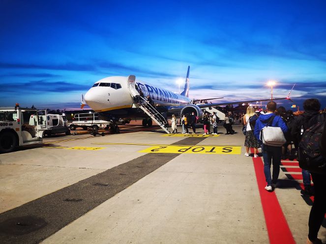 volo in ritardo ryanair lamezia torino